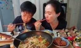 吃瓜論壇母子,母子情深，網友熱議家庭溫馨瞬間