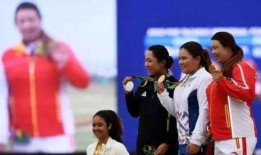 吃瓜馮珊珊,賽場(chǎng)內(nèi)外，她如何成為焦點(diǎn)人物？