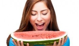 吃瓜中毒的劇情,一場吃瓜引發的“中毒”風波