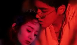 吃瓜少年佛系,笑看風(fēng)云，悠然自得