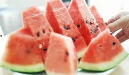 天津吃瓜人事件